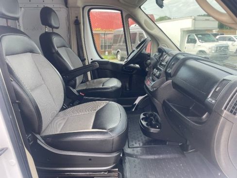 Used 2021 RAM ProMaster 2500 FWD image 13