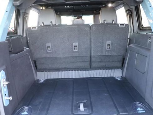 Used 2023 Ford Bronco Badlands image 15