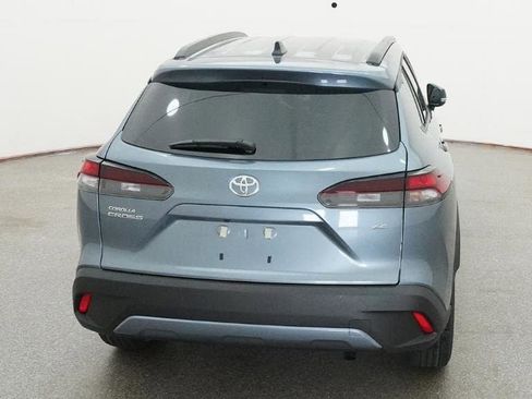 New 2026 Toyota Corolla Cross LE FWD image 7