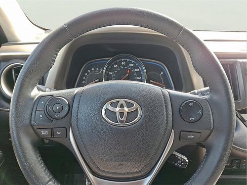 Used 2013 Toyota RAV4 Limited image 20