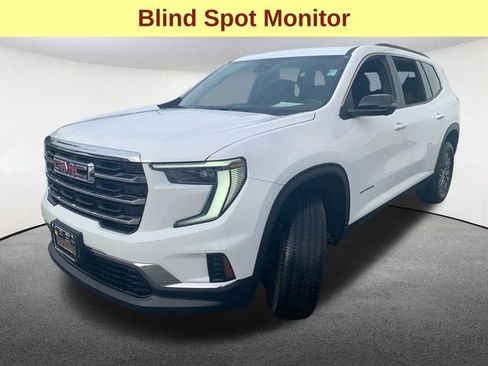 Used 2025 GMC Acadia Elevation image 5