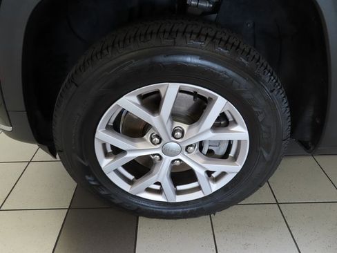 Used 2021 Jeep Grand Cherokee L Limited image 15