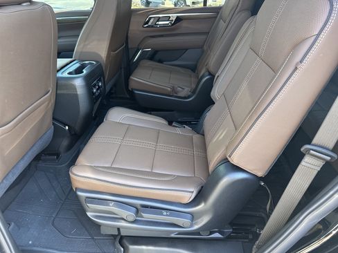 New 2026 Chevrolet Tahoe High Country image 19