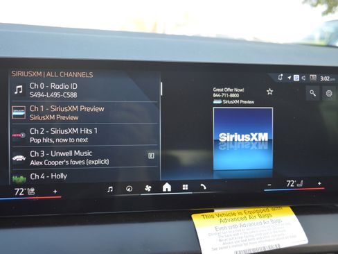 Used 2025 BMW X3 xDrive30i w/ Premium Package image 19