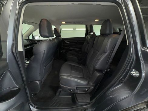Used 2023 Subaru Ascent Limited image 22