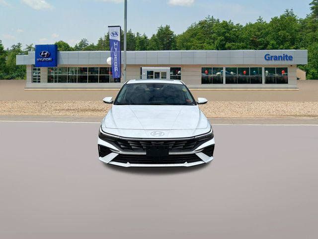 New 2026 Hyundai Elantra Limited FWD image 3
