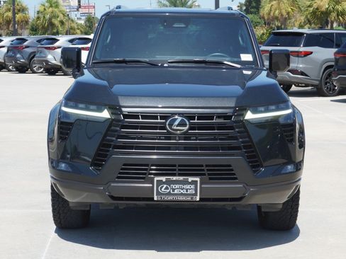 Certified 2024 Lexus GX 550 w/ Accessory Package (Z1) AWD/4WD image 2