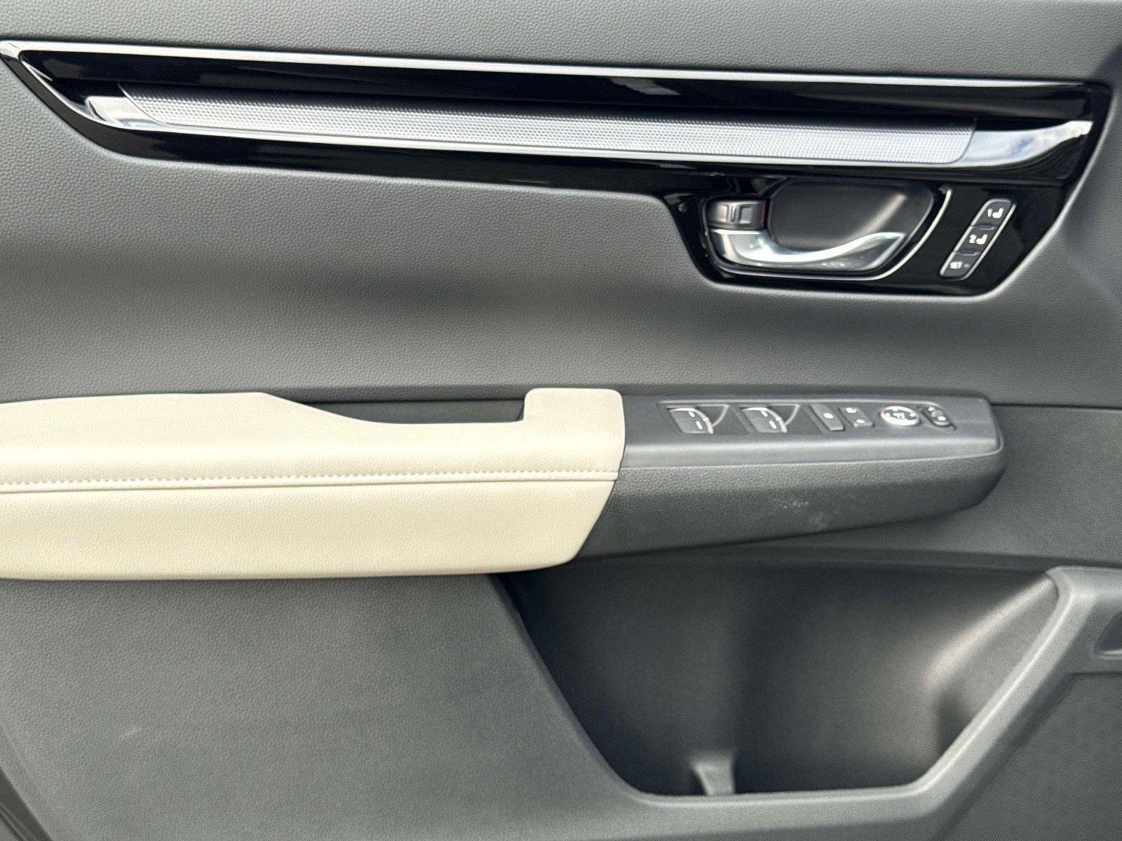 Certified 2026 Honda CR-V EX-L image 19