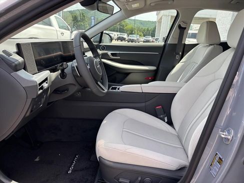 New 2026 Hyundai Sonata SEL FWD image 9