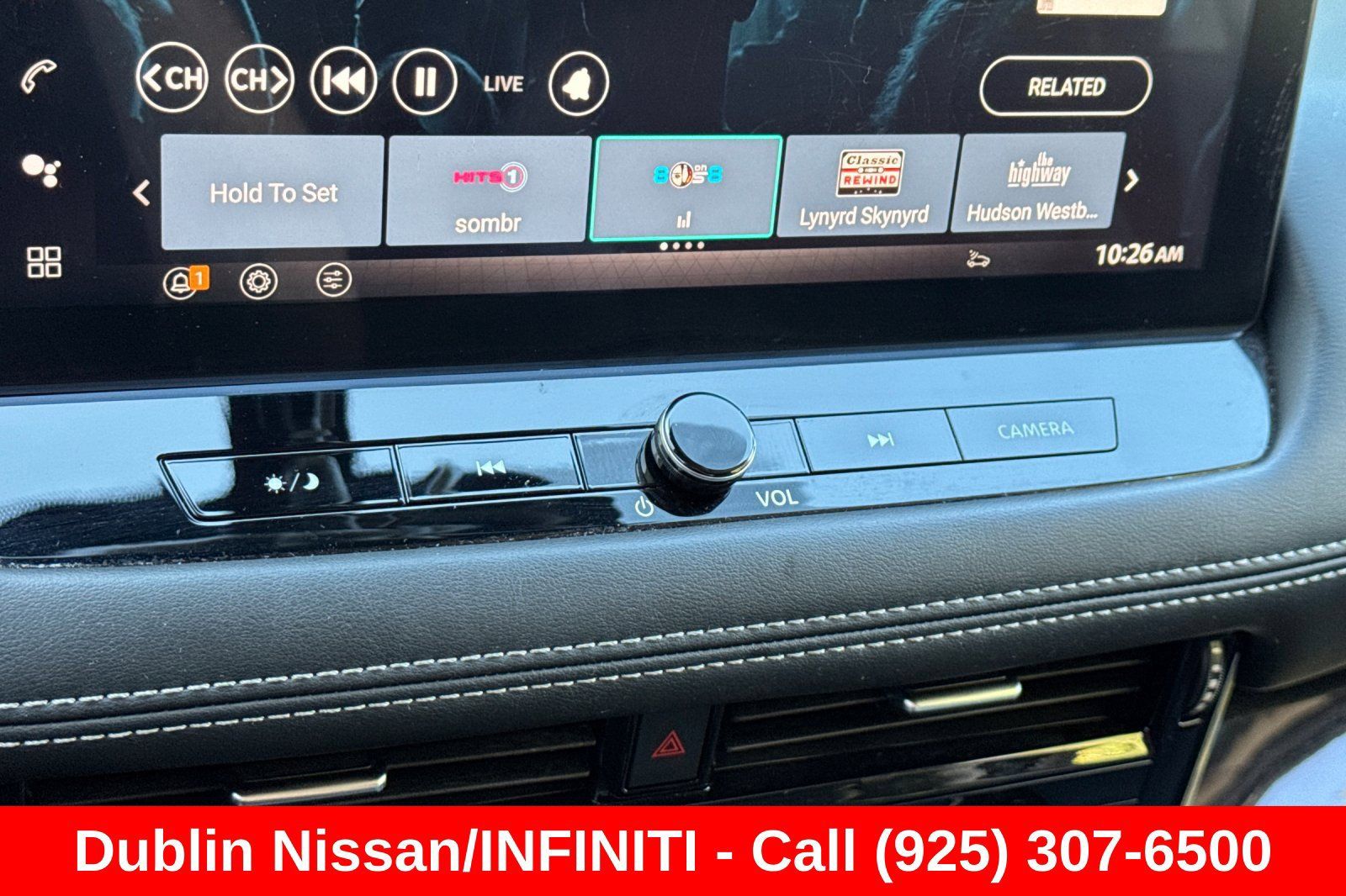 Used 2024 Nissan Rogue SL AWD/4WD image 32