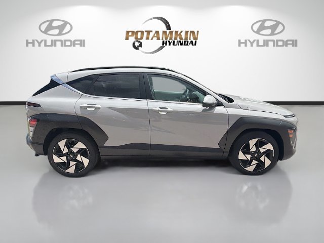 New 2026 Hyundai Kona Limited FWD image 4