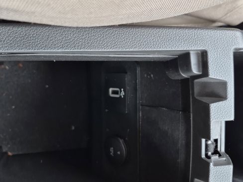 Used 2017 Ford Escape Titanium w/ Equipment Group 301A image 29