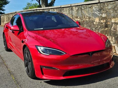 Used 2022 Tesla Model S AWD/4WD image 11