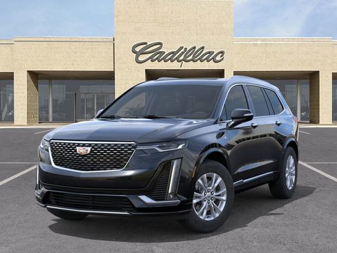 New 2025 Cadillac XT6 Luxury image 6