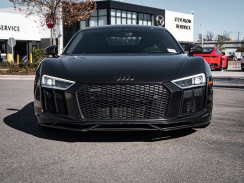 Used 2017 Audi R8 V10 plus image 3