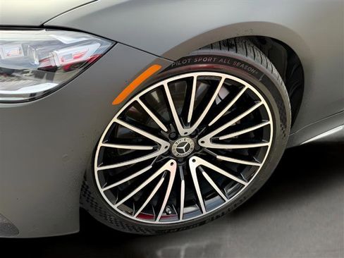 Used 2023 Mercedes-Benz S 580 4MATIC Sedan image 15