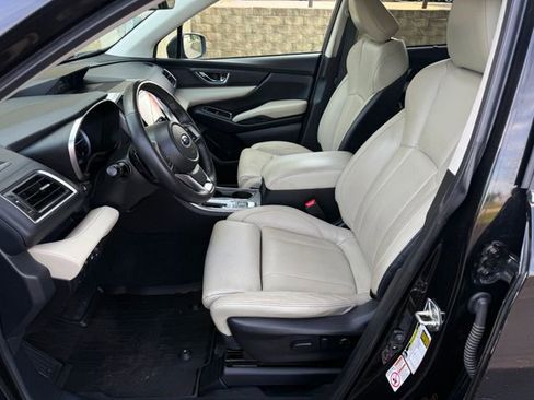 Used 2020 Subaru Ascent Limited w/ Technology Package AWD/4WD image 6