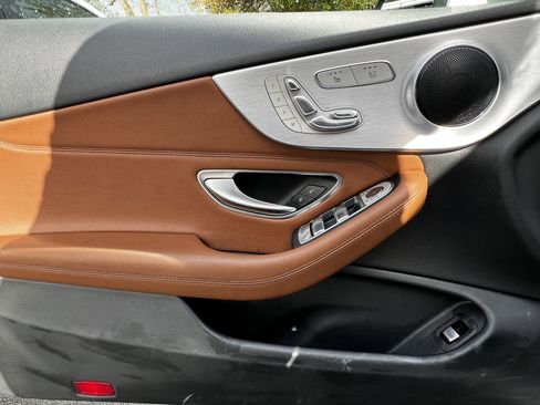 Used 2017 Mercedes-Benz C 300 4MATIC Cabriolet image 13