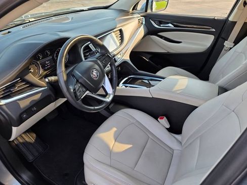 Used 2023 Buick Enclave Essence w/ Experience Buick Package FWD image 18