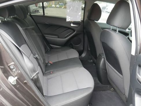 Used 2018 Kia Forte LX w/ LX Popular Package image 22