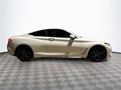 Used 2022 INFINITI Q60 3.0t Luxe w/ Style Package image 5
