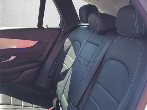 Used 2022 Mercedes-Benz GLC 300 4MATIC w/ Premium Package Lite image 21