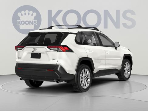 Used 2024 Toyota RAV4 XLE w/ Convenience Package AWD/4WD image 2