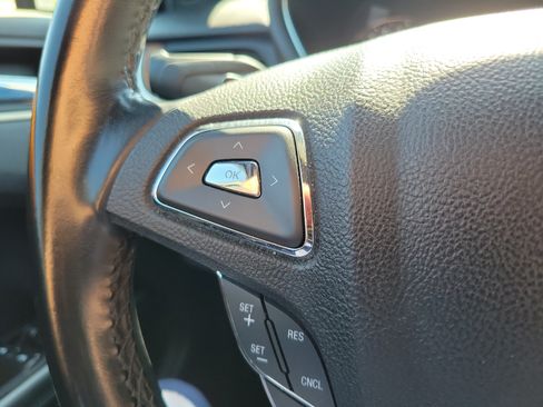 Used 2019 Lincoln MKC Reserve FWD image 19