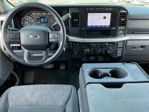 Used 2023 Ford F250 XLT w/ FX4 Off-Road Package AWD/4WD image 16