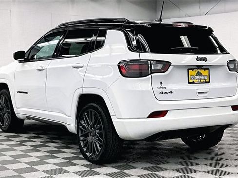 Used 2023 Jeep Compass High Altitude AWD/4WD image 2