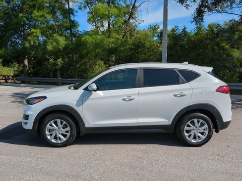 Used 2020 Hyundai Tucson Value w/ Cargo Package FWD image 4