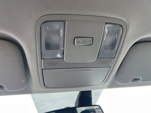 Certified 2022 Kia Forte LXS w/ LXS Technology Package image 23