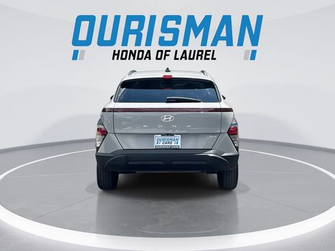 Used 2025 Hyundai Kona SEL AWD/4WD image 7
