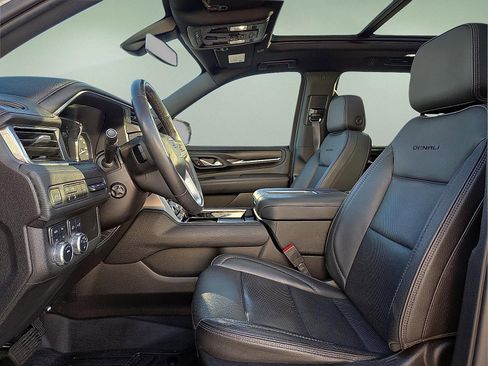 Used 2021 GMC Yukon Denali image 17