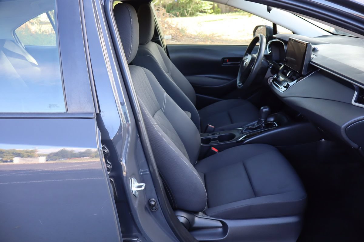 Used 2023 Toyota Corolla LE FWD image 22