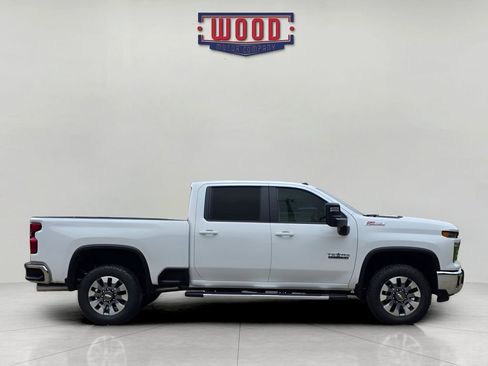 New 2026 Chevrolet Silverado 3500 LT w/ Texas Edition AWD/4WD image 2