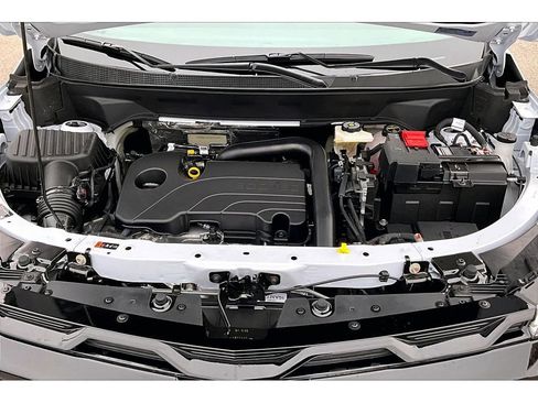 New 2026 Chevrolet Equinox RS w/ Convenience Package III AWD/4WD image 12