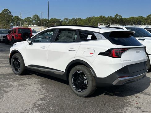 New 2026 Kia Sportage EX image 6