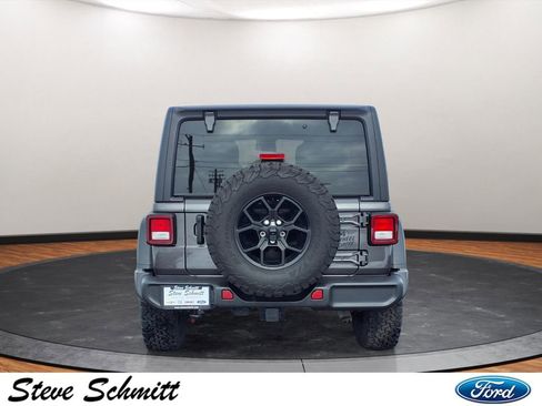 Used 2024 Jeep Wrangler Unlimited Sport AWD/4WD image 26