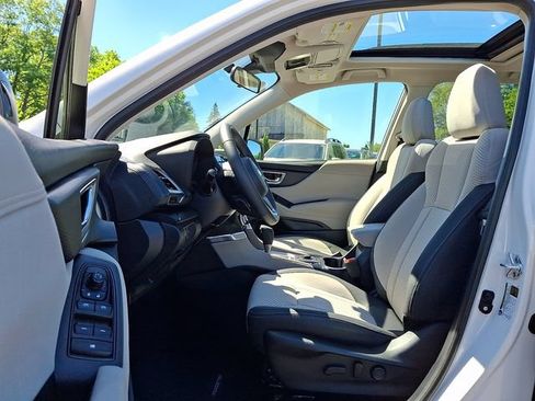 Used 2024 Subaru Forester Premium AWD/4WD image 14