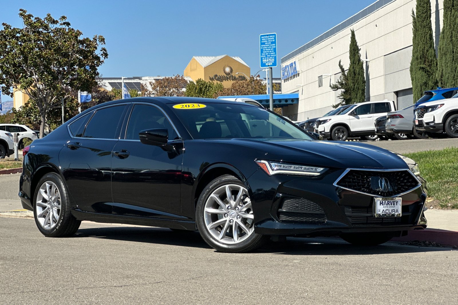 Used 2023 Acura TLX FWD image 2