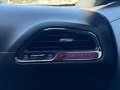 Used 2023 Dodge Challenger SRT Hellcat RWD image 43