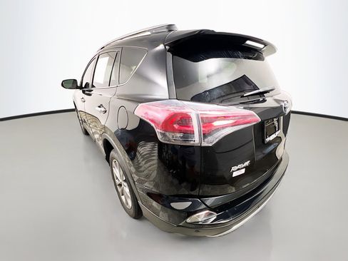 Used 2016 Toyota RAV4 Limited FWD image 8
