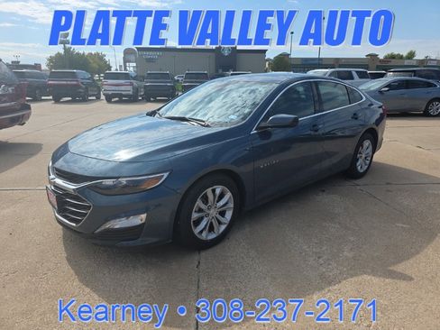 Used 2024 Chevrolet Malibu LT image 1
