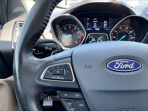 Used 2017 Ford Escape Titanium FWD image 22