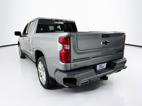 Used 2023 Chevrolet Silverado 1500 High Country AWD/4WD image 7