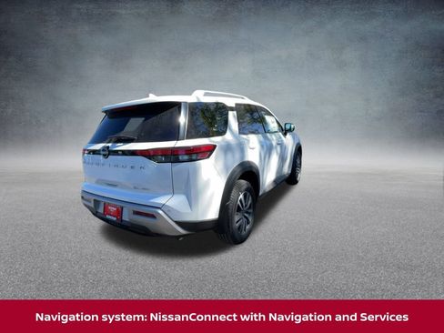 New 2025 Nissan Pathfinder SL w/ Cargo Package image 10