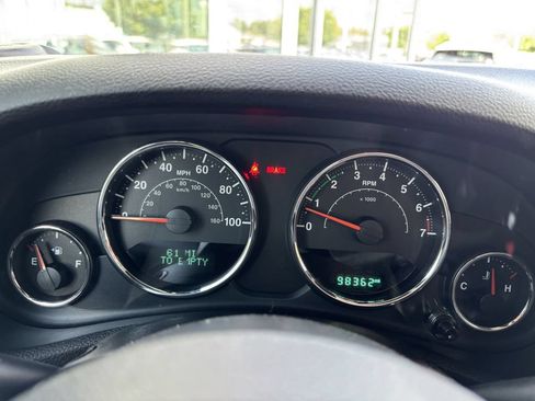 Used 2016 Jeep Wrangler Unlimited Sport AWD/4WD image 16