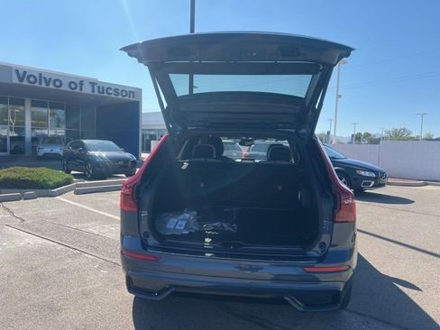 New 2026 Volvo XC60 B5 Plus w/ Protection Package Premier AWD/4WD image 24
