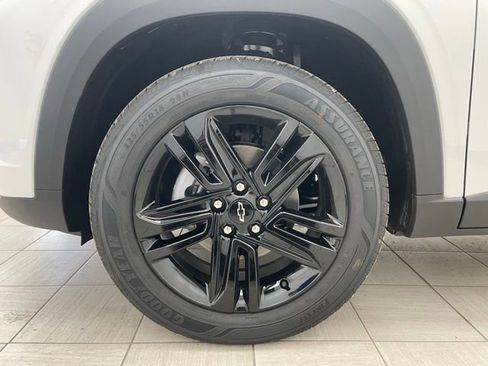 New 2026 Chevrolet Trax ACTIV w/ Driver Confidence Package FWD image 8